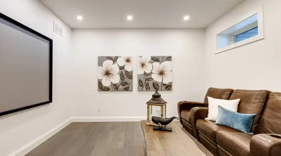 27 Greens Line,Canada,5 Bedrooms Bedrooms,11 Rooms Rooms,4 BathroomsBathrooms,Residential,Greens,232163